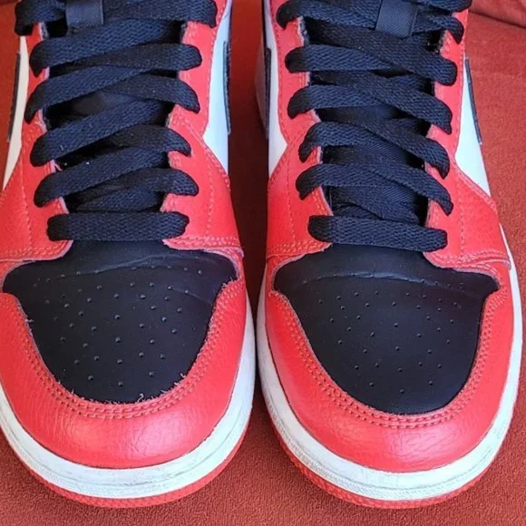 Air Jordan 1 Retro High (GS) 'Rare Air' 705300-800 Size 4.5Y